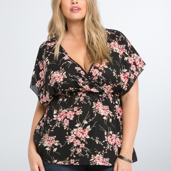 torrid Tops - NWT torrid short sleeve babydoll style top